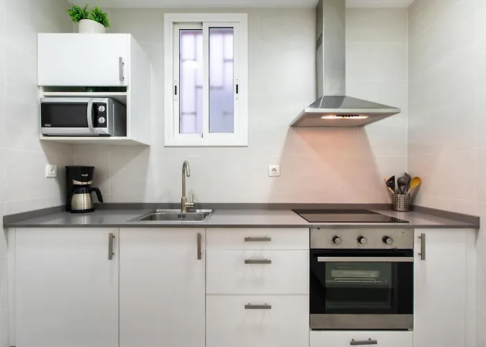 Apartment Pere Serafi 2 Bedroom Barcelona